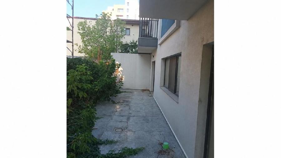 Spatiu comercial 68mp + 2 boxe- Intrarea Puntii, Sector 6, Bucuresti