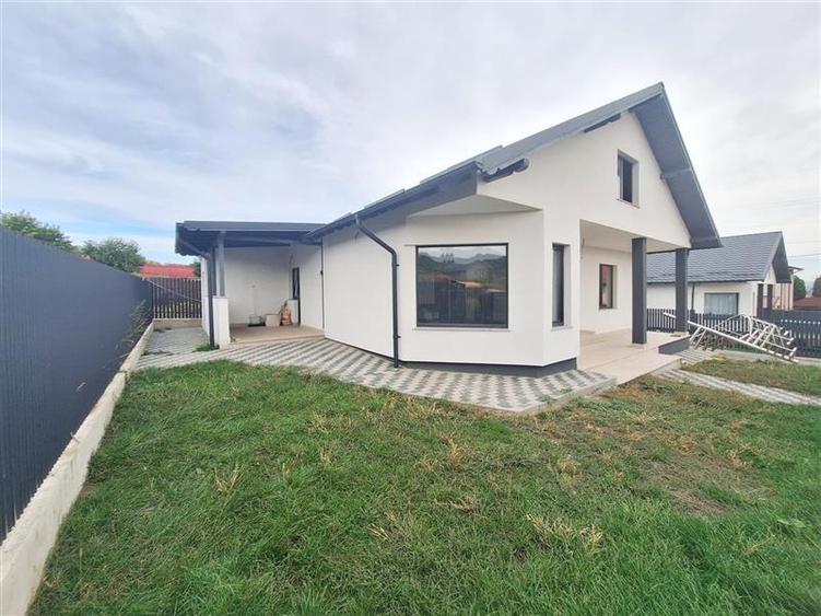 Casa la cheie in Margineni, 80 mp utili – Teren 320 mp | Finisaje premium