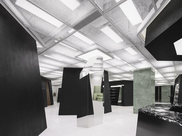Spațiu comercial zona Armenească | Vizibilitate maximă