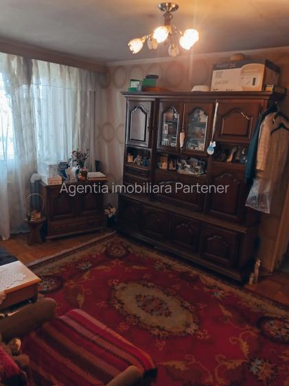 2 camere Trivale , centrala / liber , finisaje clasice ! - 3