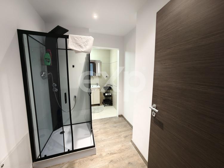 2 apartamente intr-unul singur!