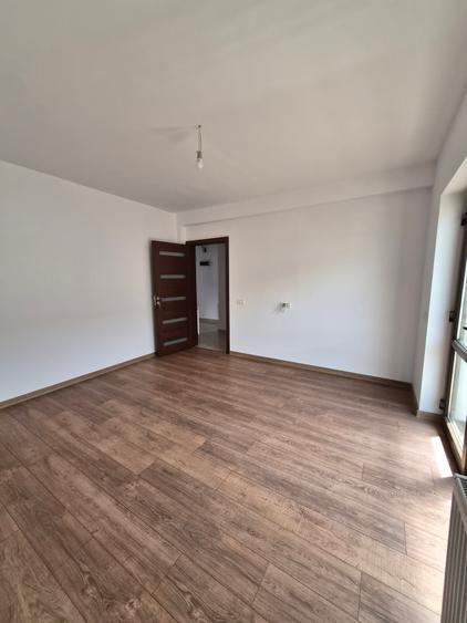 Vila Individuala 5 camere, 4 bai, teren 500 mp! LA CHEIE