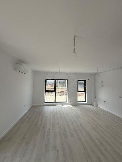 APARTAMENT 2 CAMERE//MRS GRADINILE//PARTER//LOC DE PARCARE