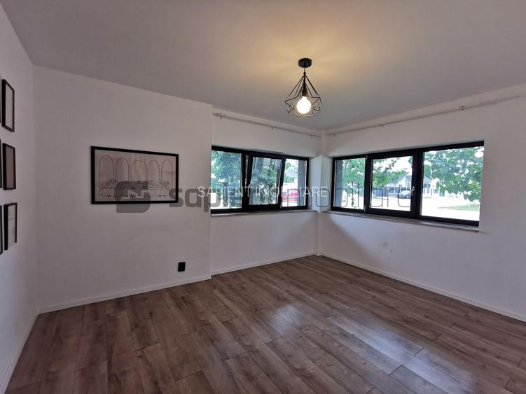 De închiriat apartament cu 3 camere, în Milano 5, Nufărul - 4