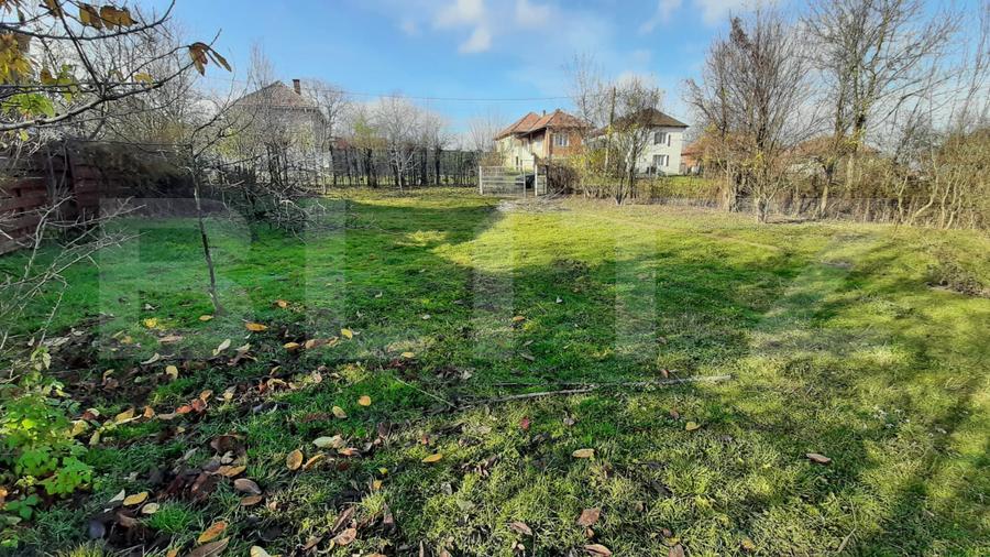 Casa individuala de vanzare, 125 mp, 2112 mp teren, în Deușu