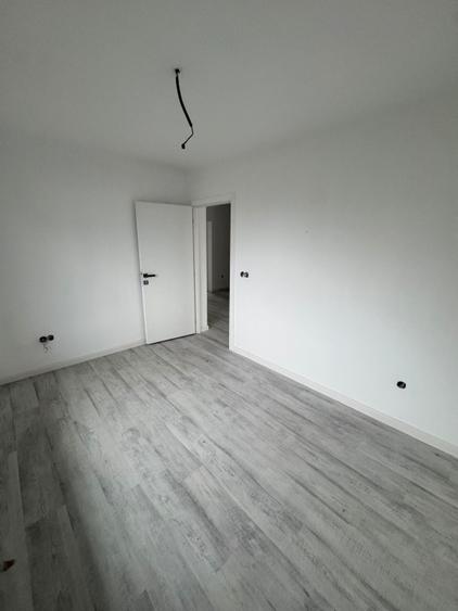 Casă individuală de vânzare – 131 mp construiți, teren 6 ari