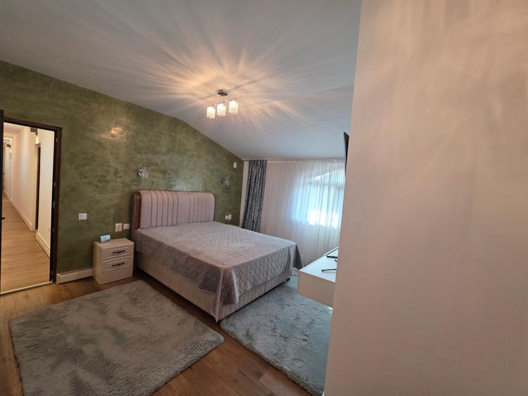 Vand casa mare in Deva pentru pensiune