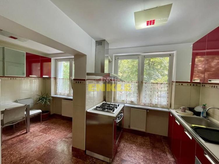 Apartament 3 camere ultracentral, str.Marchian - 10