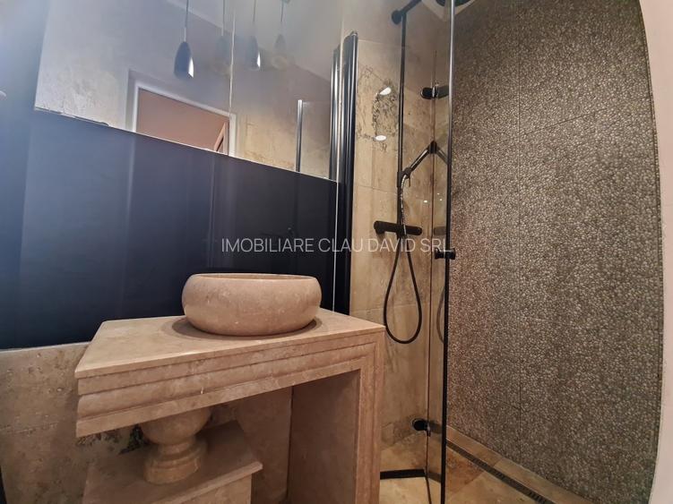 CASA INDIVIDUALA CENTRU ISTORIC CU PRIVELISTE-FARA CURTE-130MP= 1515 EURO/MP - 18