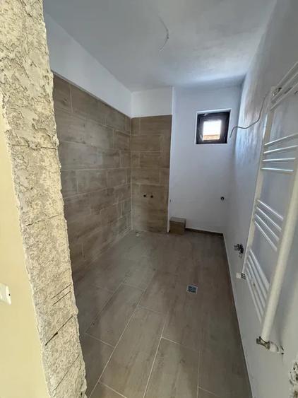 Apartament 3 camere, 2 bai, balcon, bloc nou, Borhanci