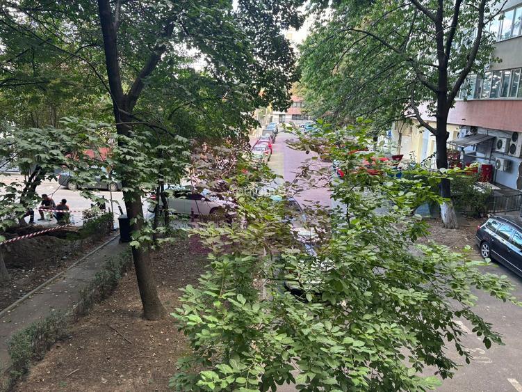 Apartament 3 camere în curs de renovare | Predare la cheie | Lacul Tei - 7