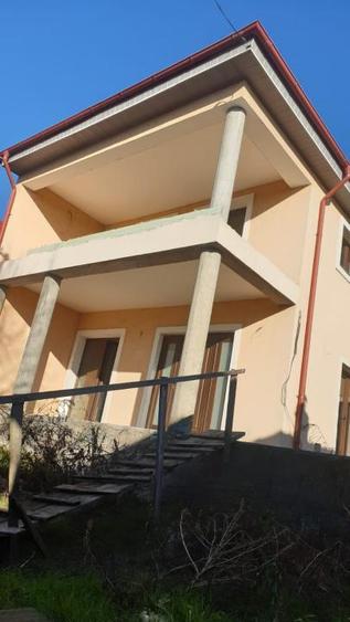 Super VILA P+1+ M, 310mp construiti Teren 470mp cu 12 deschidere Brailita
