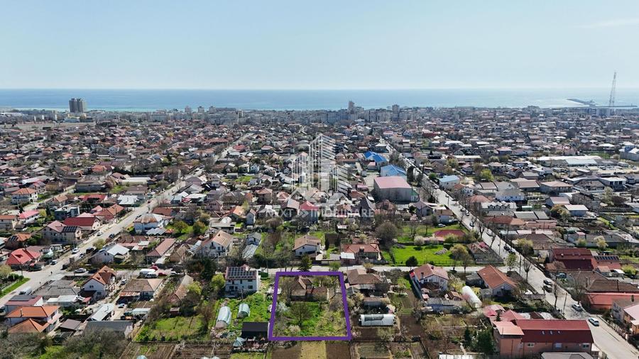 Casă bătrânească, Teren 1.183 mp, deschidere  22,37 ml