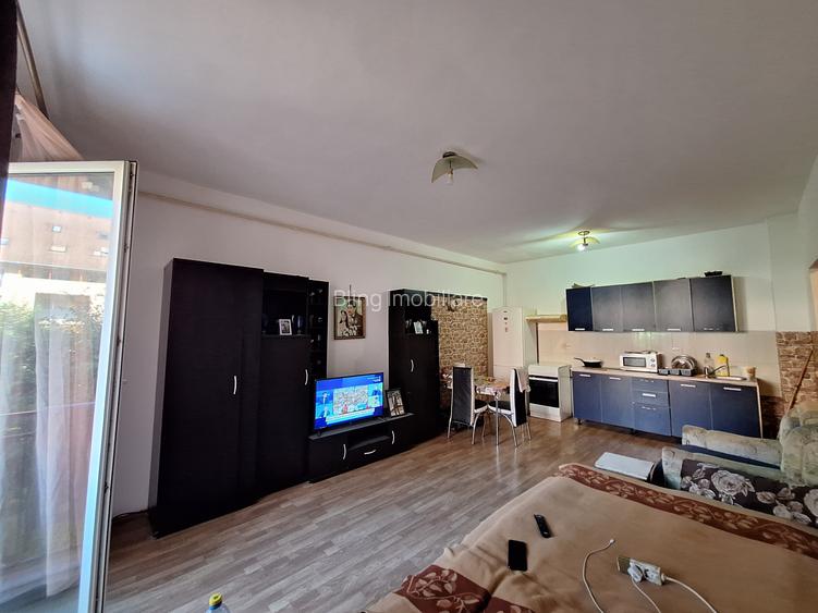 Apartament cu 2 camere, 58 mp, etajul 1, zona Porii - 3