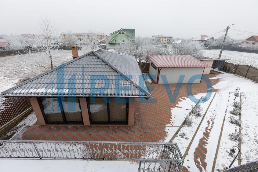 Casă/Vilă cu foișor | 1.000 mp teren | Măgura - 40