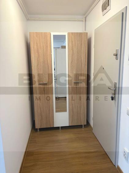 Apartament de 3 camere, modern, 63mp, parcare, zona Golden Tulip