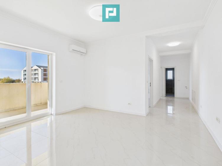 Apartament trei camere Torontalului