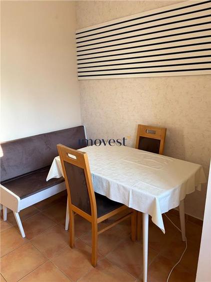 De inchiriat: Apartament cu 2 camere in zona Centrala