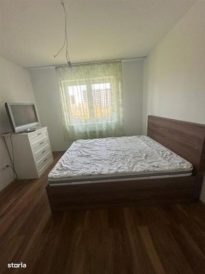 Apartament 2 camere decomandat, Zona Coresi, Tractorul, Brasov