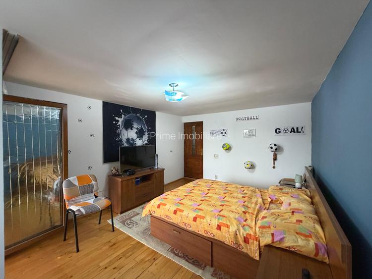 Casa individuala, 240 mp. S+P+1 - teren 1385 mp - Micesti - 7