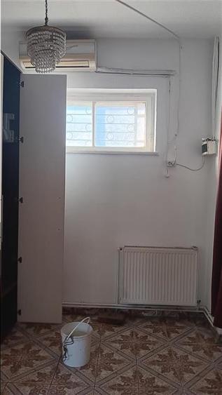 Tatarasi zona Piata Chirila teren 576mp cu casa si anexe (pretabil si privatiza