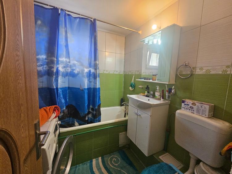 3 camere,2 băi-acces direct Piața Unirii/ 2 rooms, 2 Baths -Direct Unirii Square