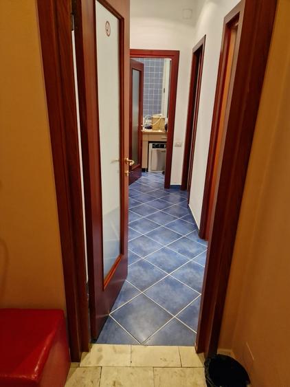 De vanzare , apartament 2 camere, decomandat, excelent locuinta/ birou/ clinica