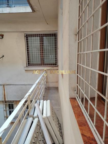 6 Camere de inchiriat | Victoriei | Metrou | Centrala | 150 mp
