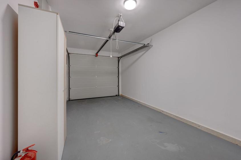 INDIVIDUAL Villa, 4 rooms, 255sqm, Oxford Gardens Pipera!