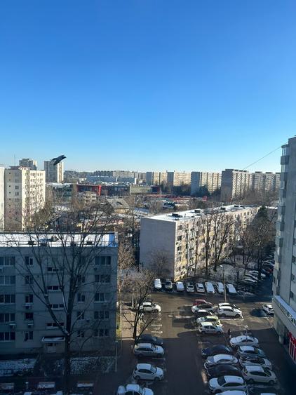 Titan 2 Camere Etaj 9  Instalatii Schimbate 15 Min Metrou Bloc 1976 Reabilitat