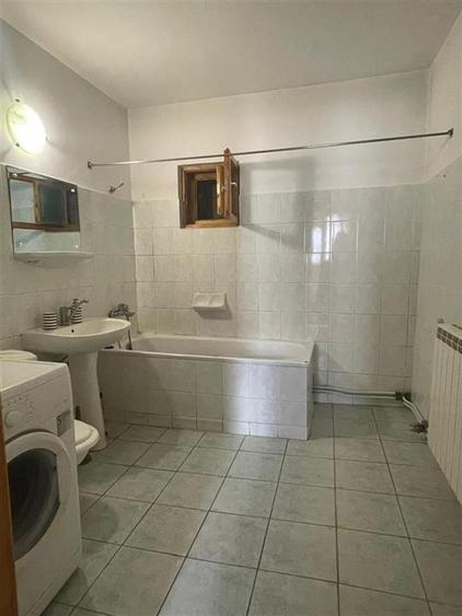 Casa 3 camere, toate utilitatile teren 200 mp zona Centru Istoric