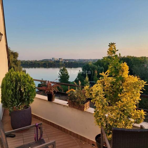 CASA PRESEI OAZA DE LINISTE LAC  APARTAMENT  GRADINA PE LAC LOCATIE UNICA - 7