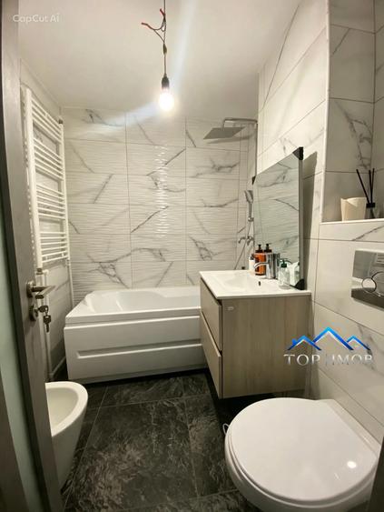 3DECOMANDATE RENOVAT la etajul 3, zona URA