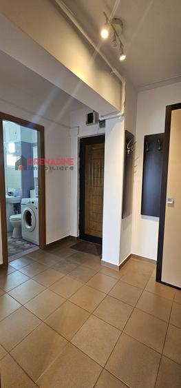 Garsonieră decomandată | Centrală proprie | Astra - Str. Sitarului | Et. 3