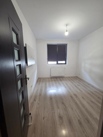 Studio Bragadiru Smardan-Etaj 1-Parcare inclusa