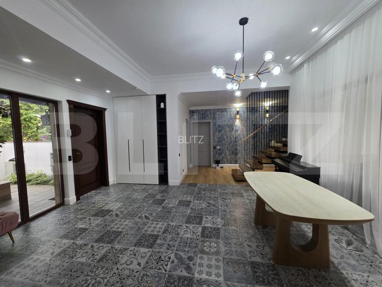 Casa de vanzare, 226 mp, teren de 778 mp, zona Gageni