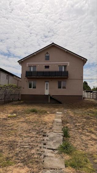 Casa S+P+1E si teren _ Bariera Vâlcii - Craiova