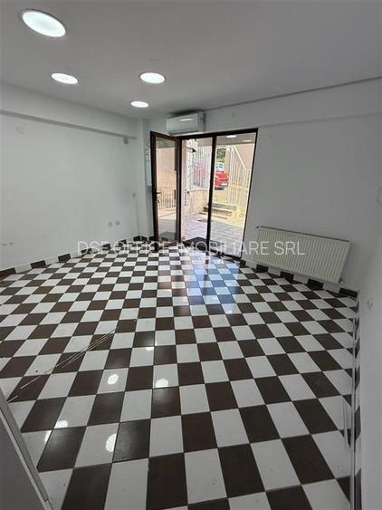Pret 350euro Spațiu comercial Str Petru Rareș – Centru - 3