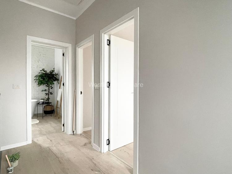 Duplex separat prin CT 4 camere - toate utilitatile - Mosnita Veche - 9