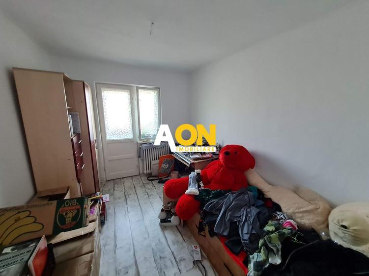Apartament 4 Camere, 77 mp, Decomandat, Zona Cetate