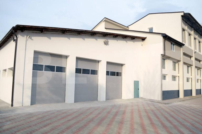 Spatiu industrial, 1890 mp + teren 10450 mp, zona Burdujeni