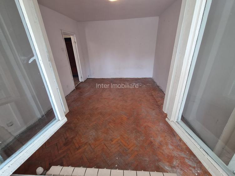 Apartament 2 camere decomandat Piata Nicolina - 7