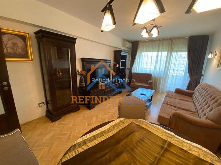 Apartament 2 camere Blv Unirii vedere catre bulevard etaj intermediar - 2