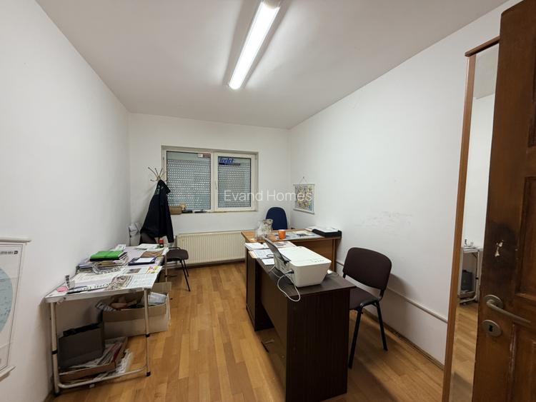 Spatiu ideal birou 3 camere Timisoara Chisodei - Comision 0% - 4