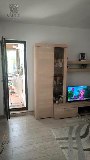 2 CAMERE - DECOMANDAT - ETAJ 1 - zona BRANCOVEANU