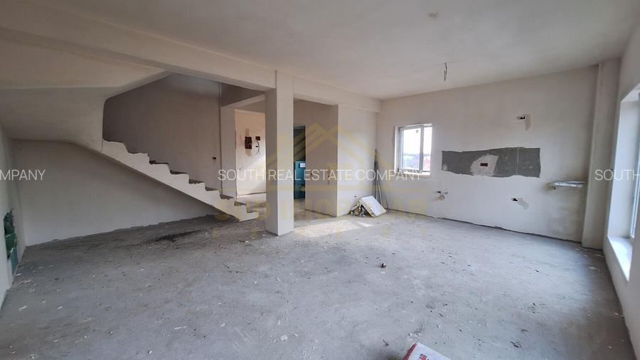 CASA P+1+M-CURTE LIBERA 130 MP-SCOLII