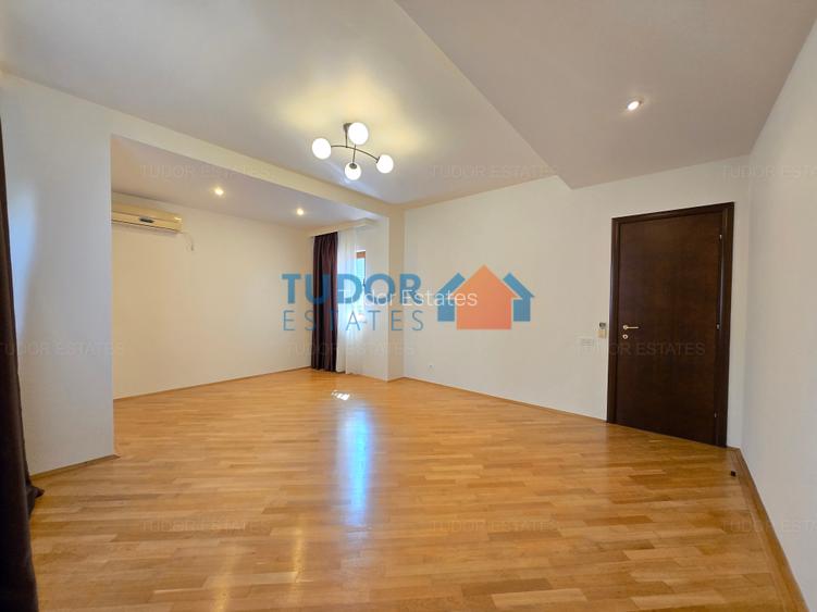 Spacious 3-Bedroom villa - 400sqm Garden - Walking Distance from British School - 20