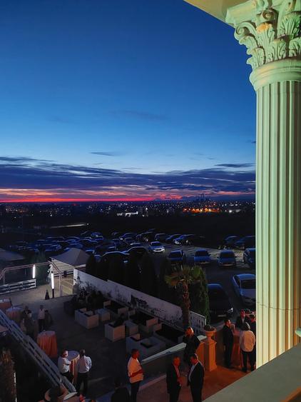 Spațiu evenimente premium – Panoramic / Banu Mărăcine – complet echipat