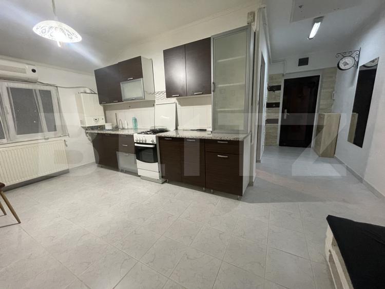 Apartament 2 camere, 50 mp, zona Bradet