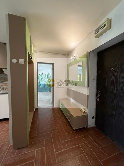 2 camere I Calea Calarasilor I Etaj 1 I 2004